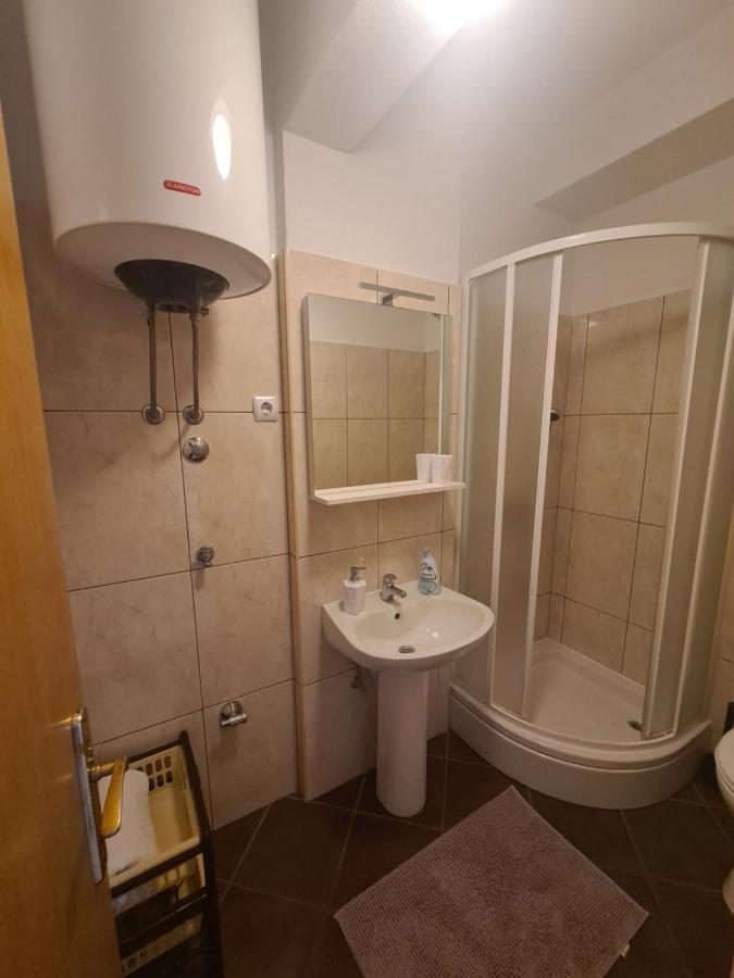 Apartments Jelica Slatine Kültér fotó